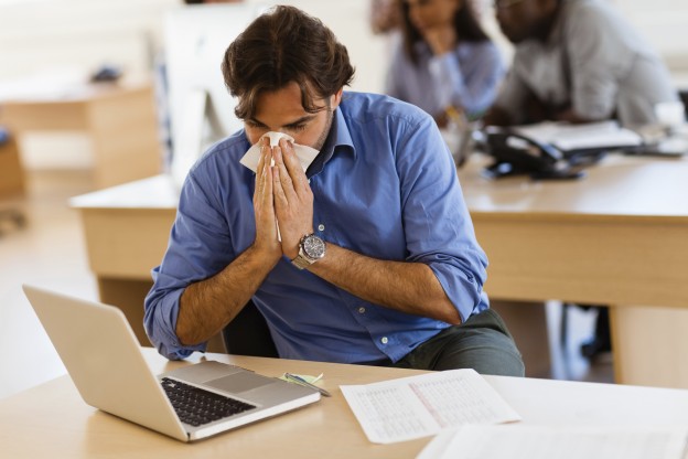 3.6-Dealing-with-Office-Allergies-at-Work-624x416