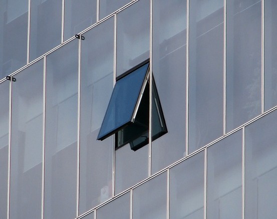 glass-facade-957646_960_720