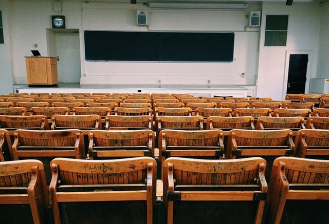 auditorium-benches-chairs-207691