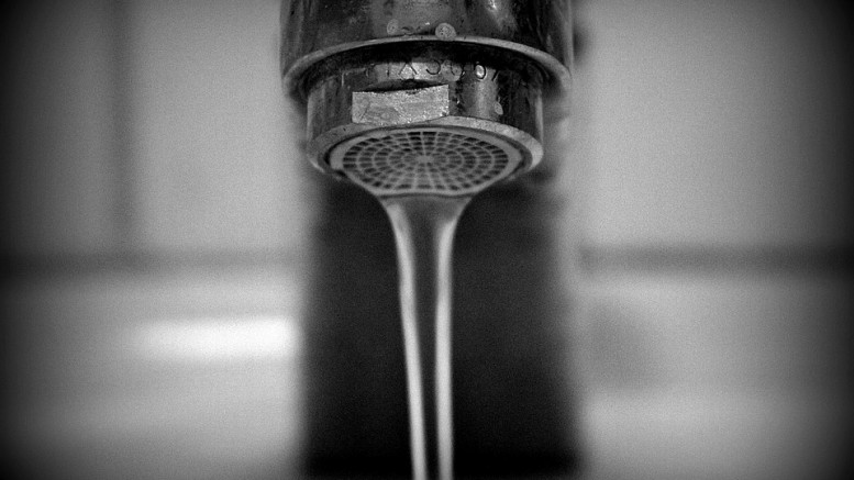 faucet-686958_960_720