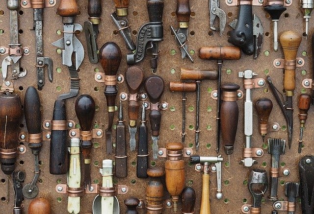 tools-1083796_640